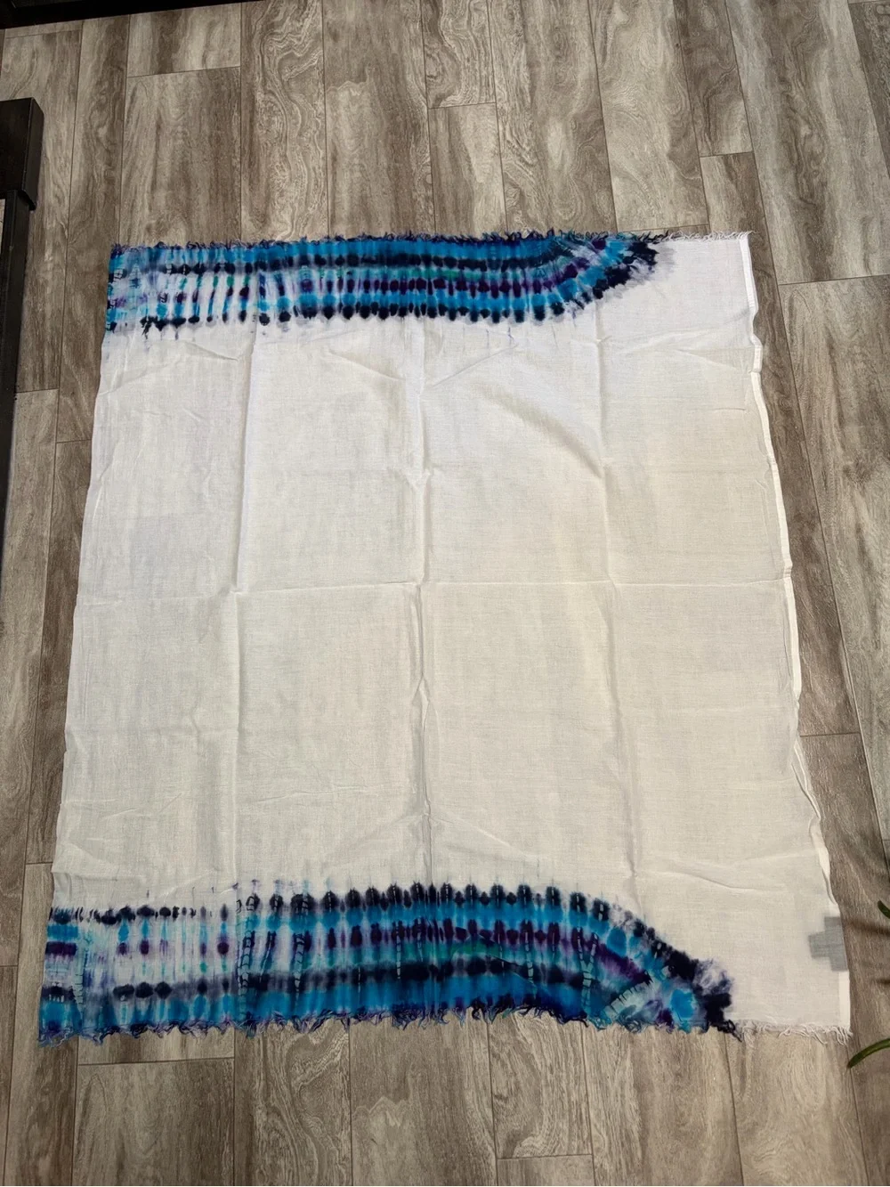 Steve Madden White Scarf with Blue and Purple Tie-Dye 35x40
